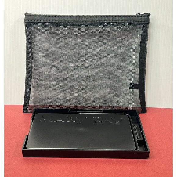 Mary Kay - Travel Set With Folding Mirror And Stand In Zippered Mesh Case - Picture 9 of 12